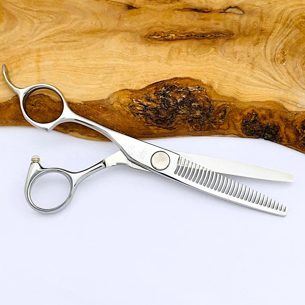 Crocodile Lefty Thinner